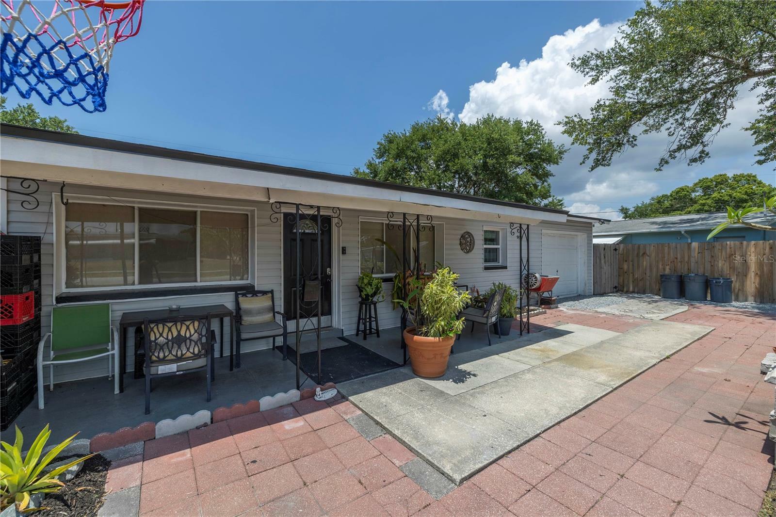 Property Photo:  9690 Park Lake Drive N  FL 33782 