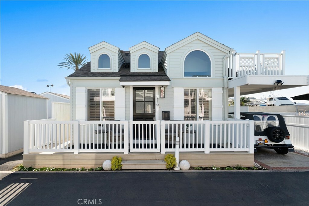 Property Photo:  16 Cabrillo Street  CA 92663 