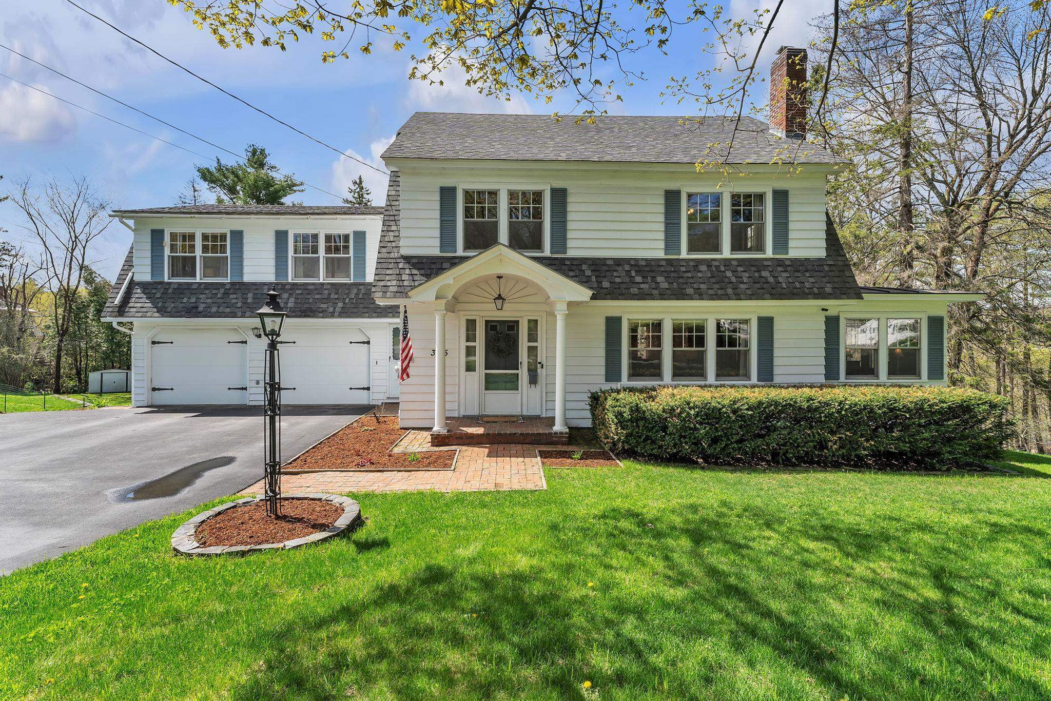 Property Photo: 305 Tremont Street VT 05641