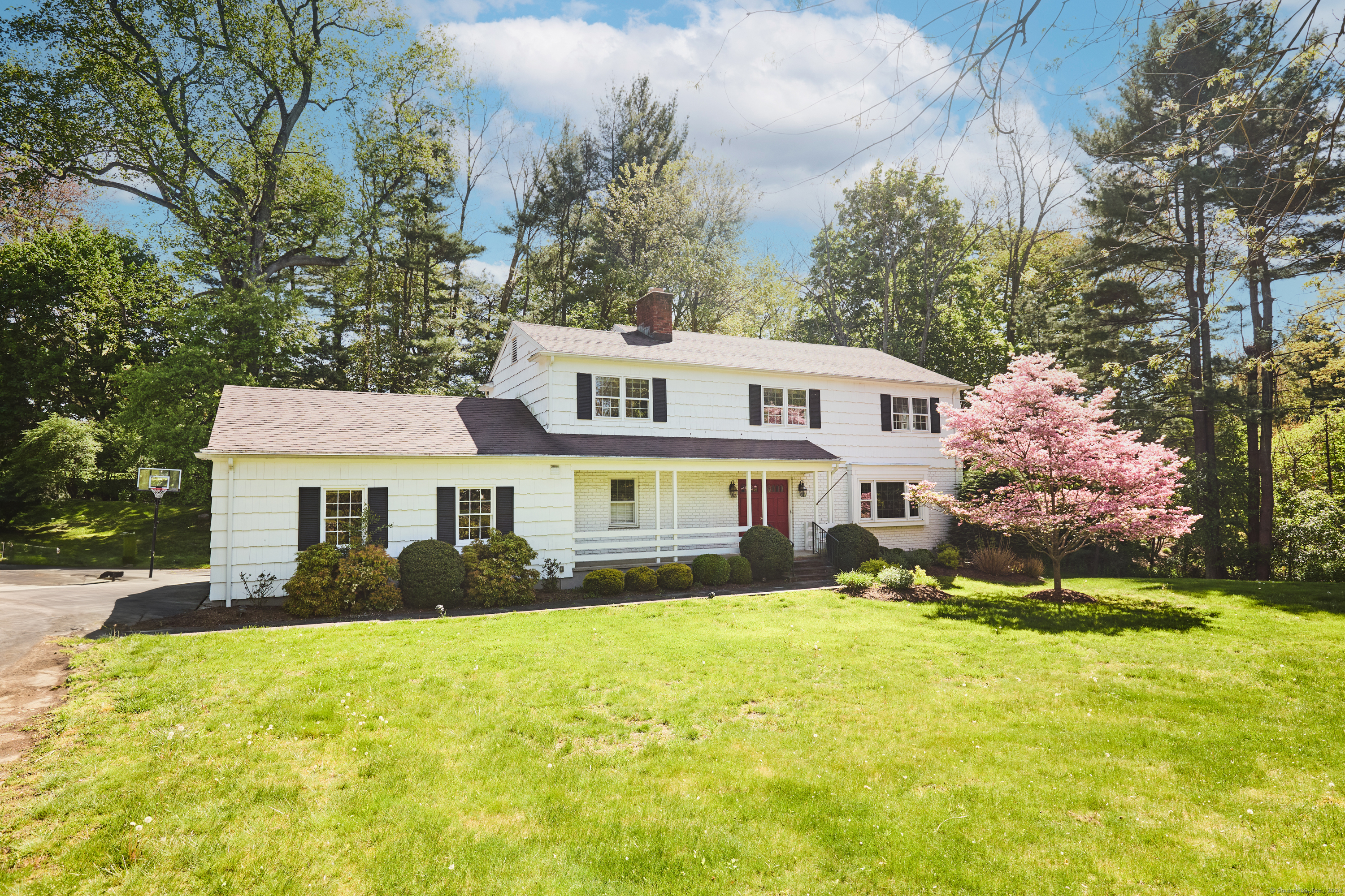 Property Photo: 14 North Avenue CT 06880