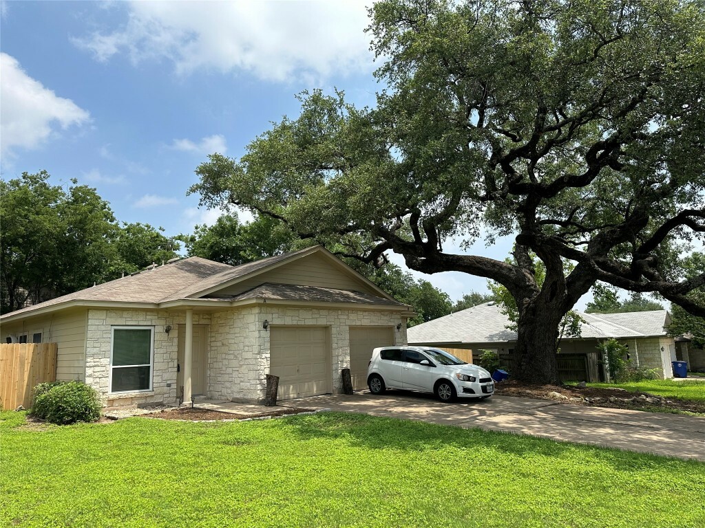 Property Photo:  8714 Weiser Drive  TX 78729 