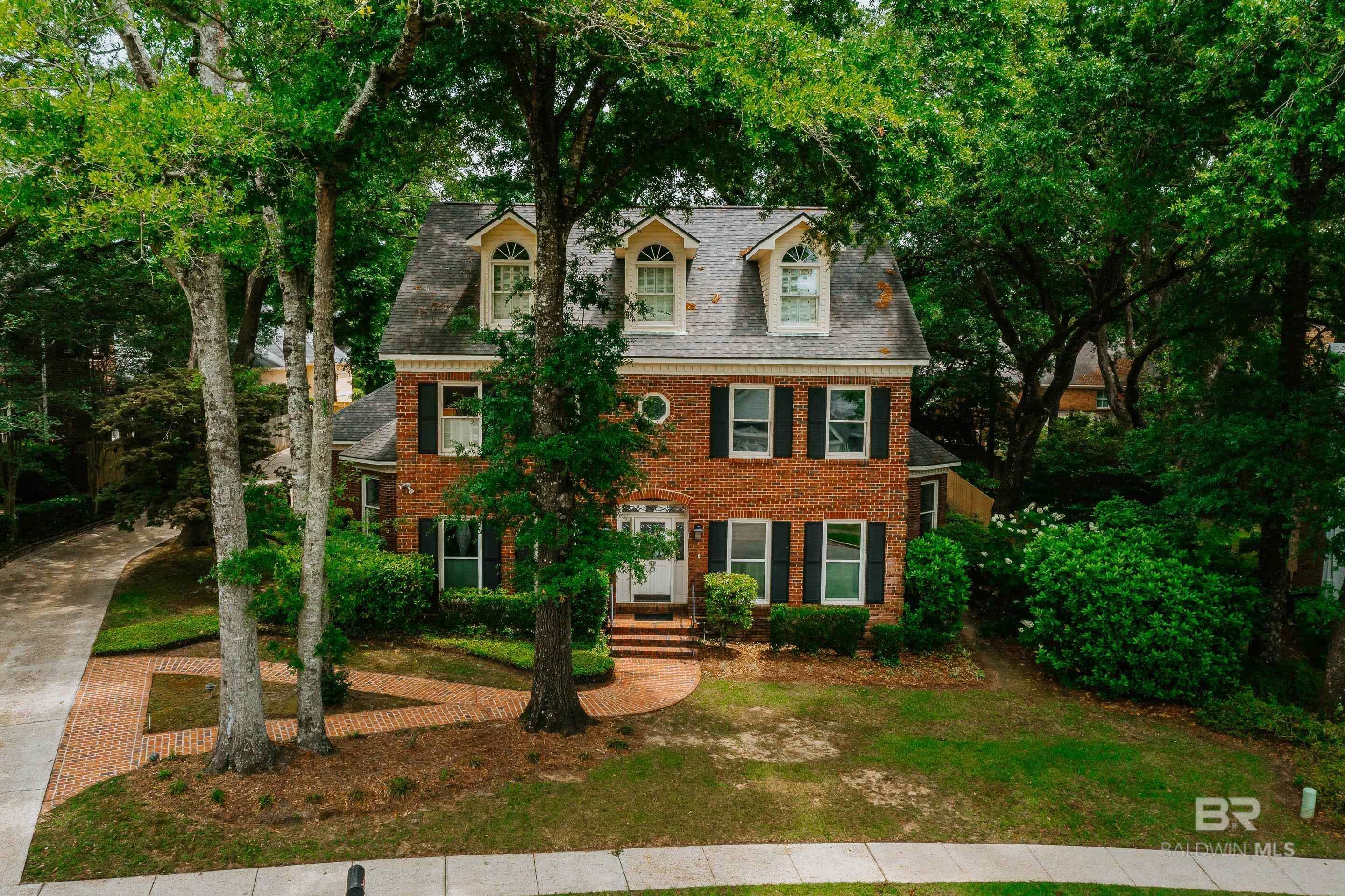 Property Photo:  2113 Ryegate Court  AL 36693 