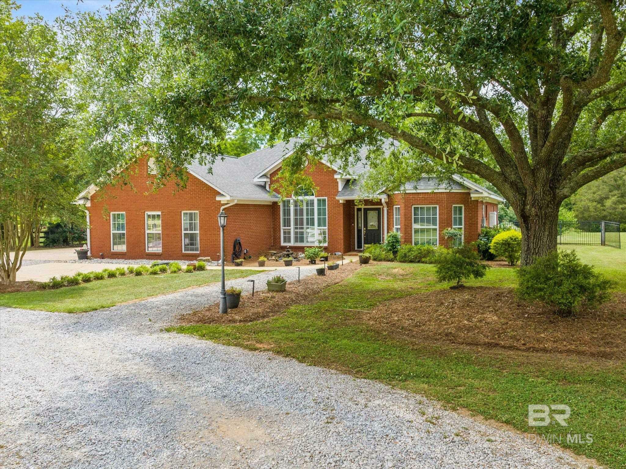 Property Photo:  26715 Rigsby Road  AL 36526 