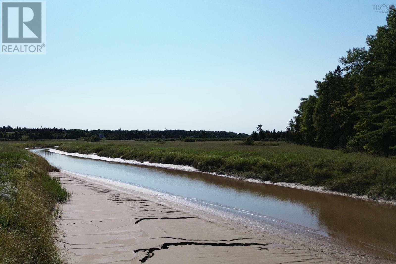 Photo de la propriété:  Vacant Lot Highway 302  NS B0M 1W0 