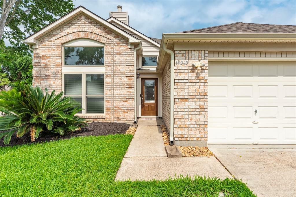 Property Photo:  14515 Oak Chase Drive  TX 77062 