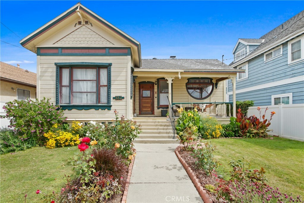 Property Photo:  552 W 19th Street  CA 90731 