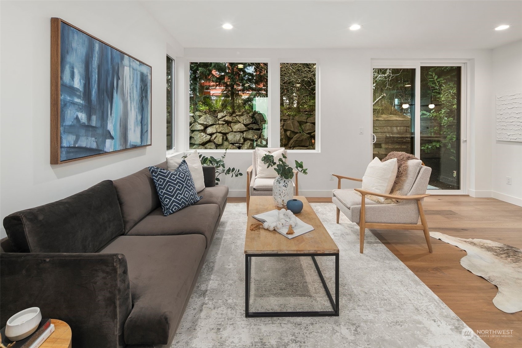 Property Photo: 711 34th Avenue WA 98122
