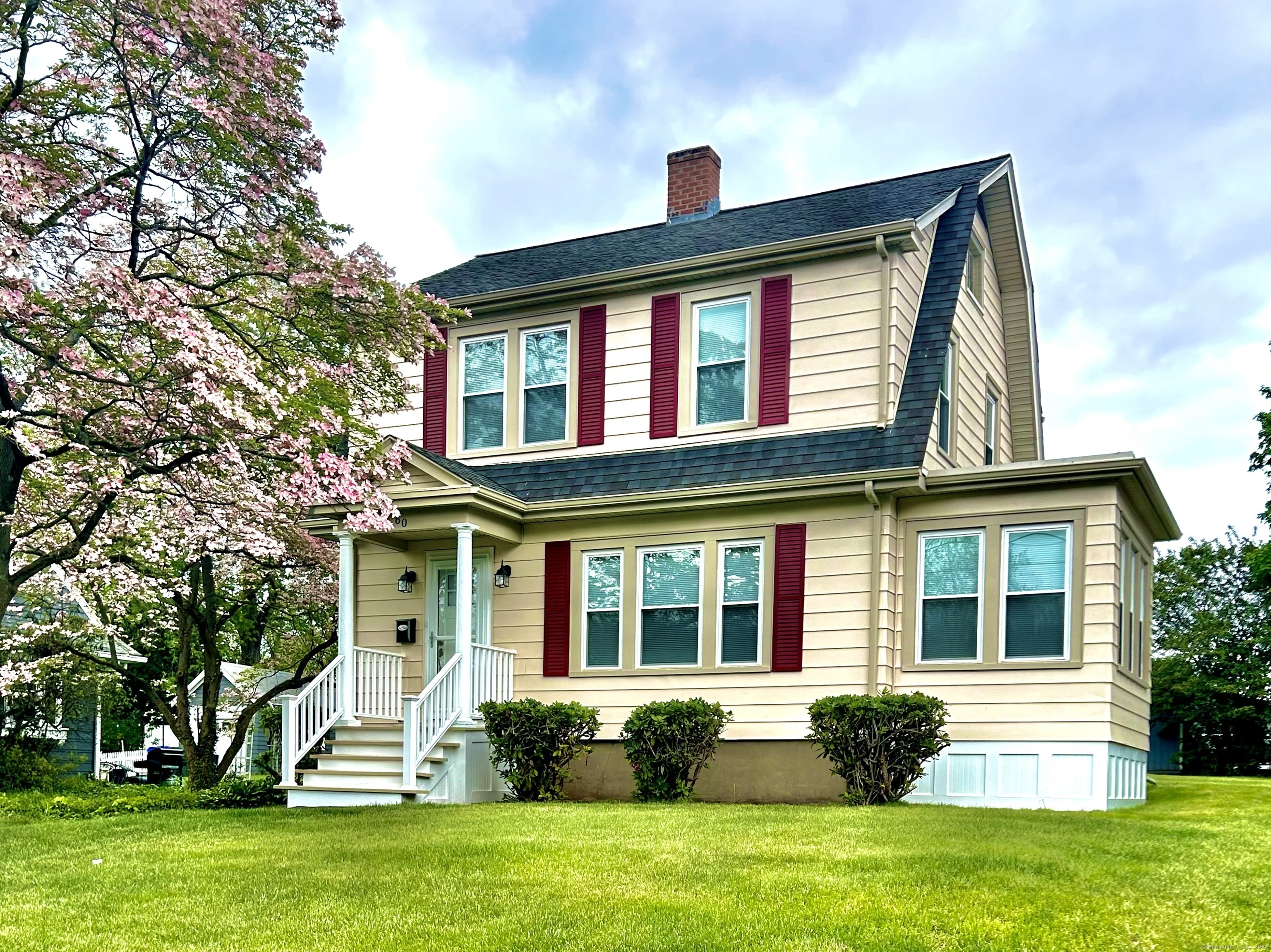 Property Photo: 60 Frederick Street CT 06111