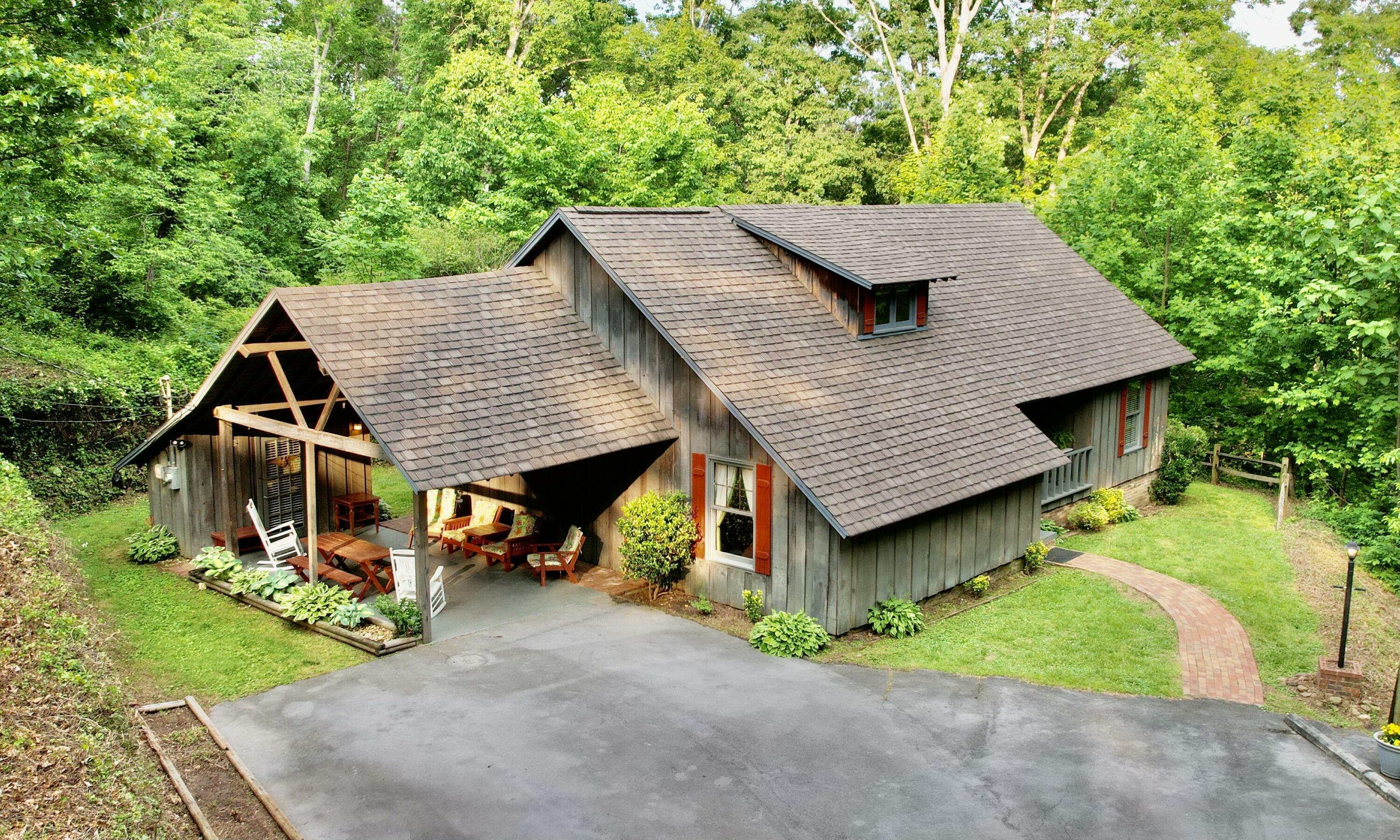 Property Photo: 236 Hammond Drive GA 30747