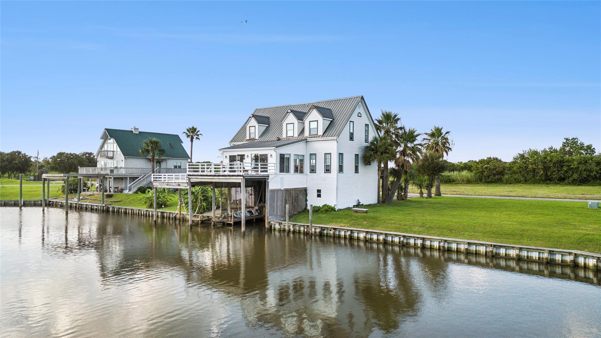 Property Photo:  419 High Seas  TX 77640 
