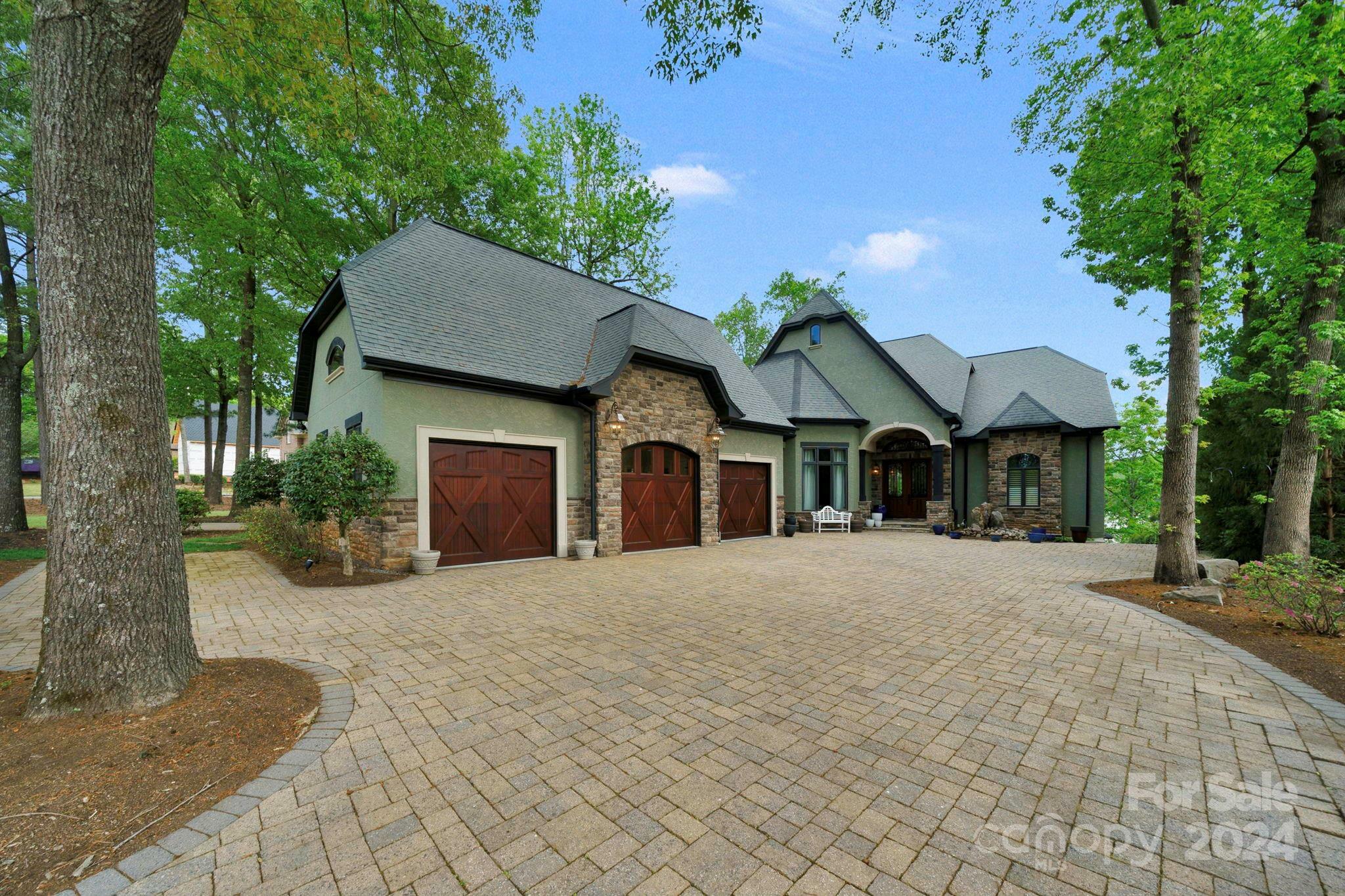 Property Photo:  3255 Lake Pointe Drive  NC 28012 