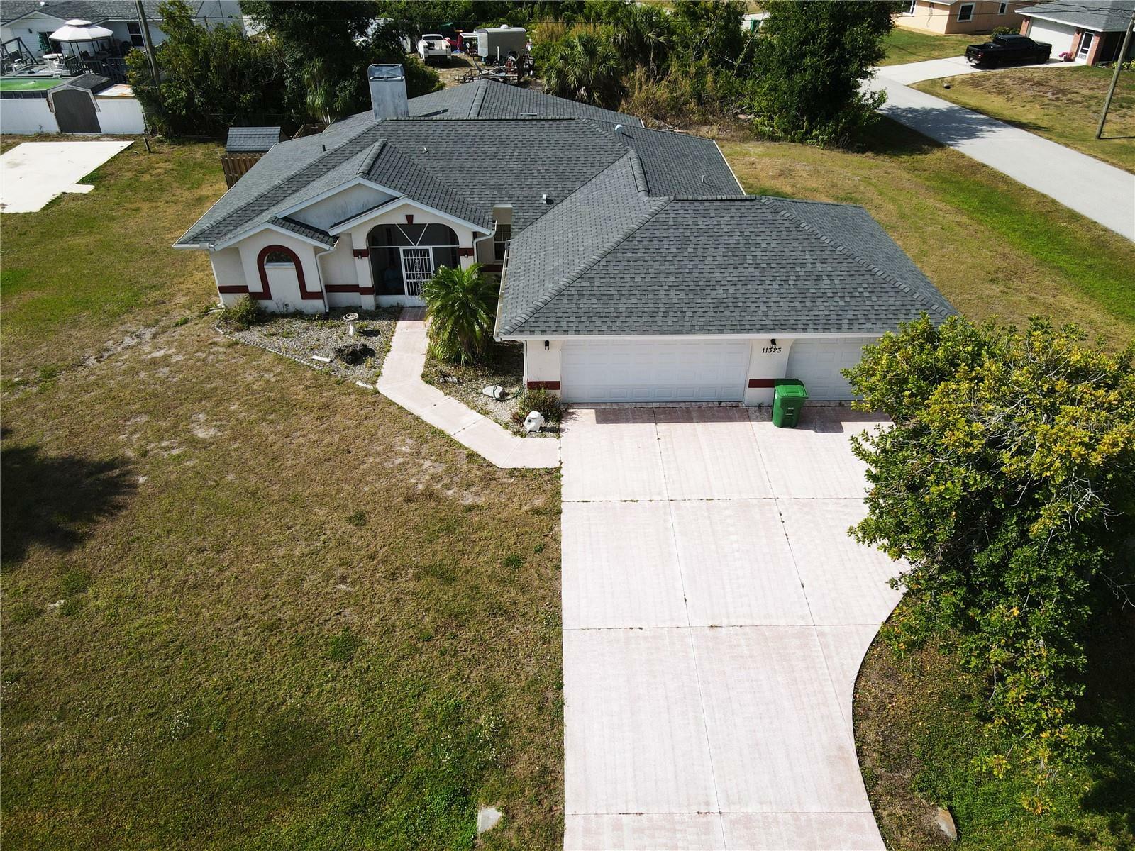 Property Photo:  11323 Zola Avenue  FL 33981 