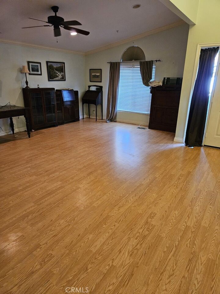 Property Photo: 13691 Gavina Avenue 439 CA 91342