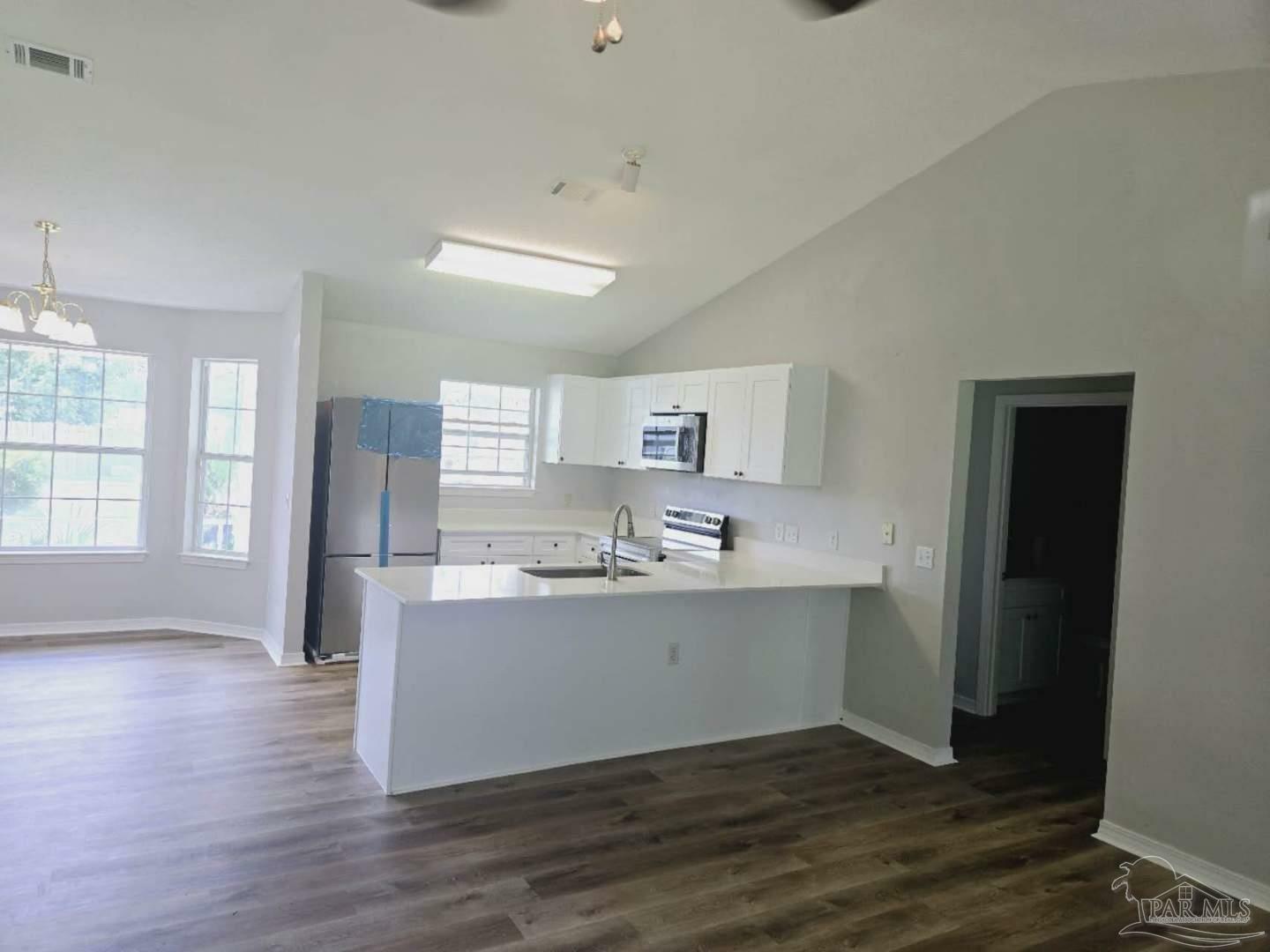 Property Photo:  2071 Joshua Dr  FL 32533 