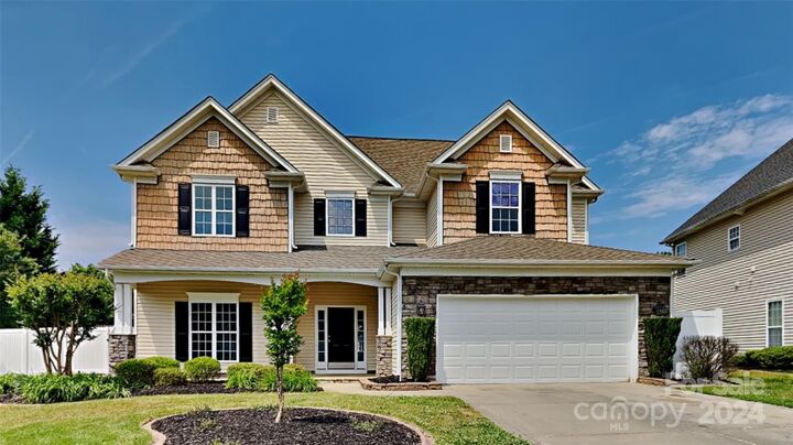 15111 Kellington Court  Charlotte NC 28273 photo