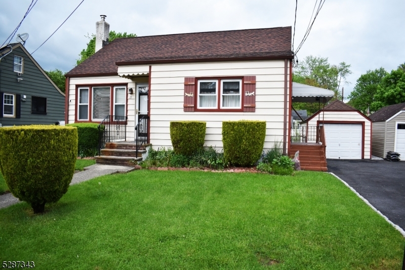 Property Photo:  11 W Cooper St  NJ 07801 