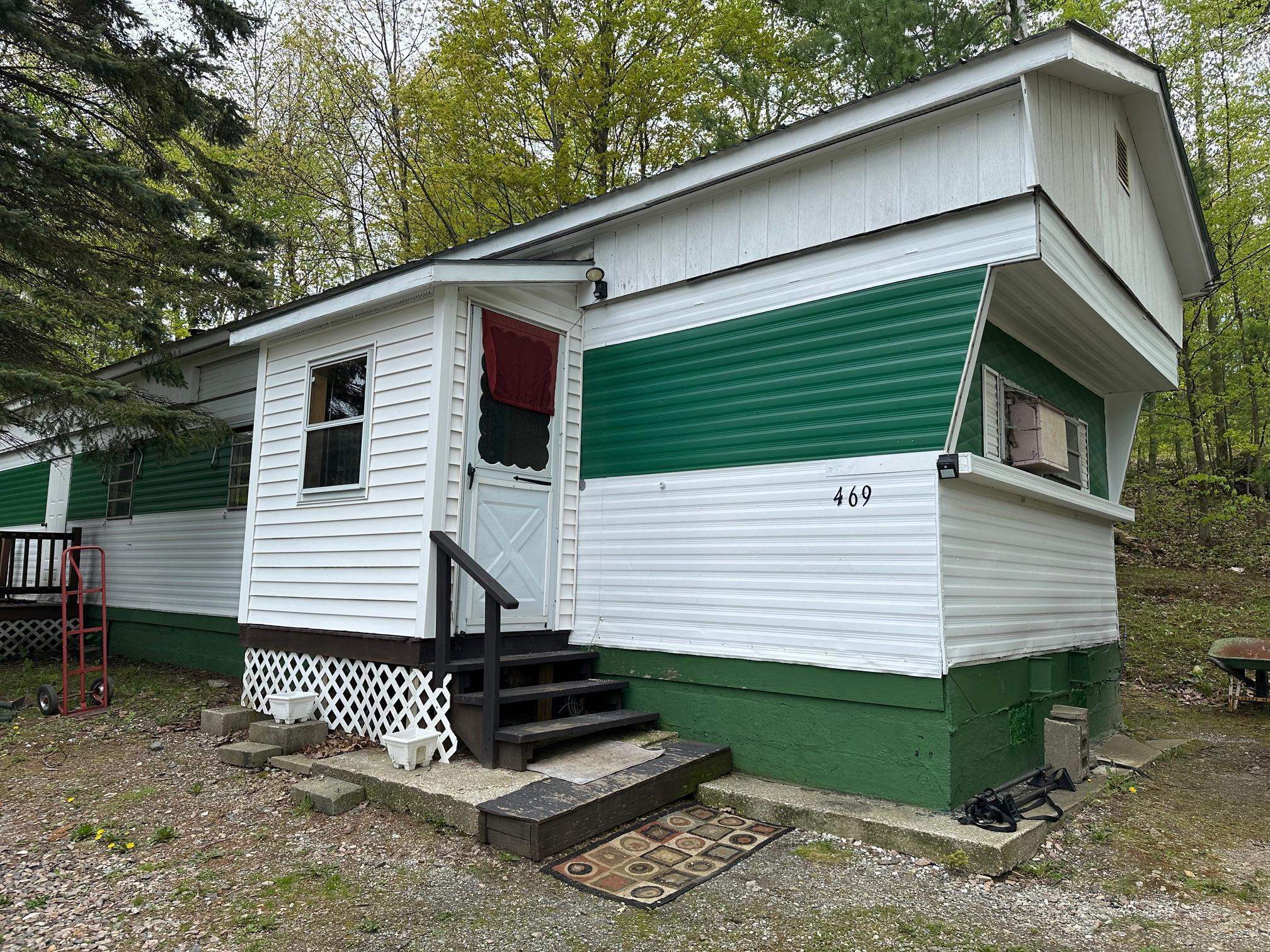 Property Photo:  469 Porterwood Drive  VT 05495 