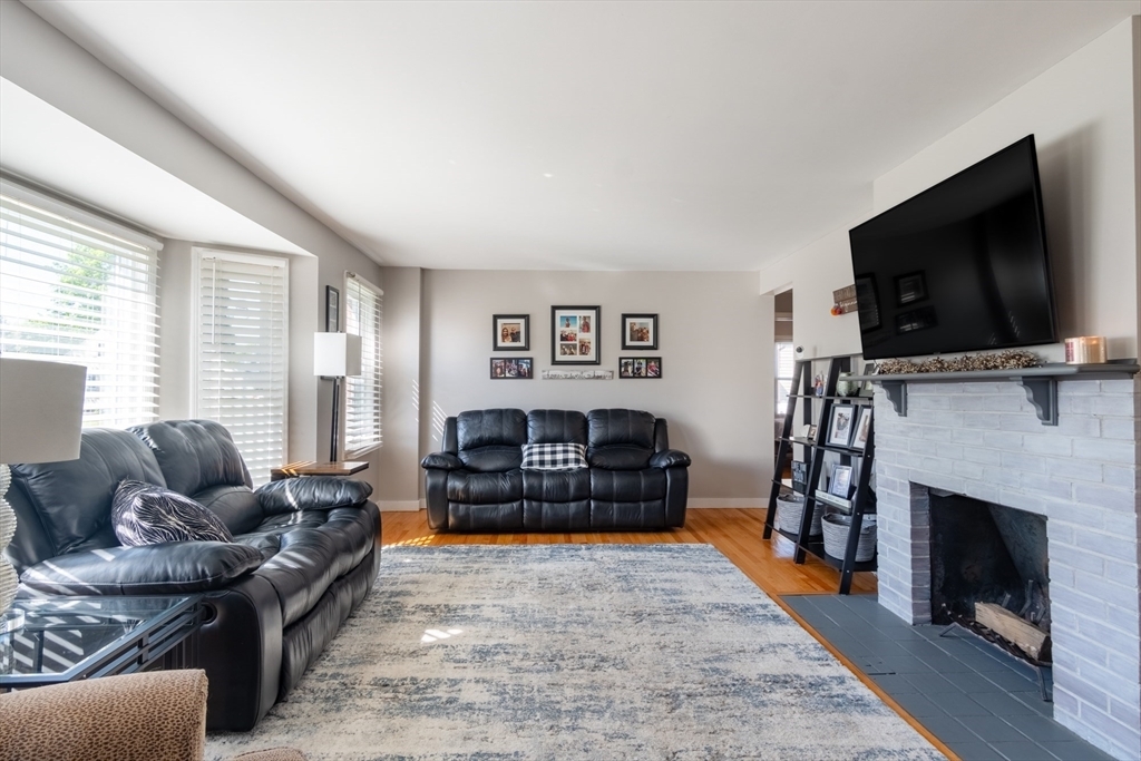 Property Photo: 34 Frontenac Street MA 01020