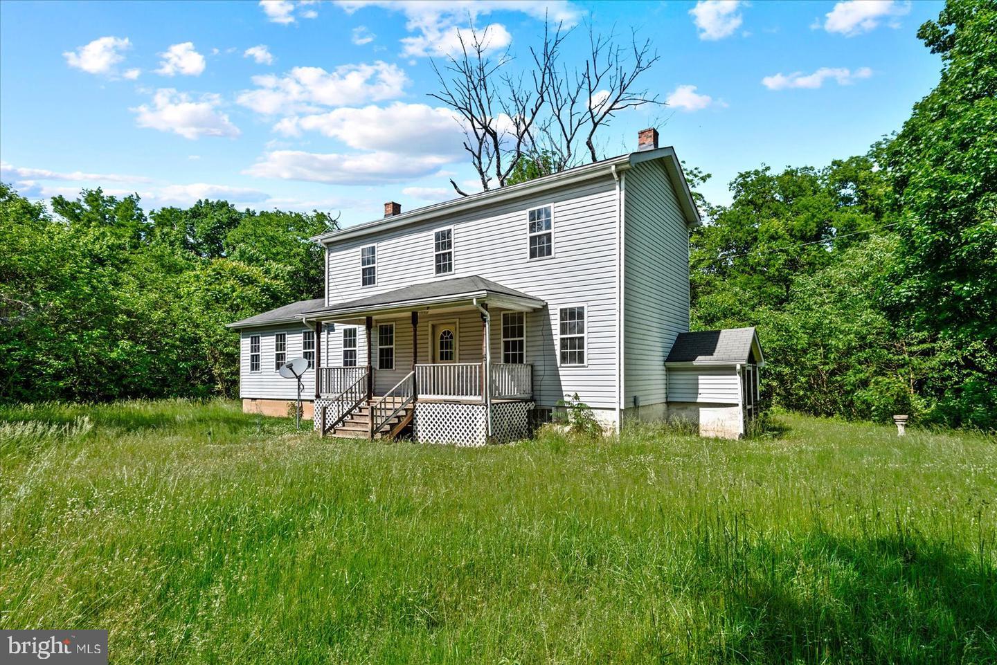 Property Photo: 19005 Tidewater Trail VA 22408