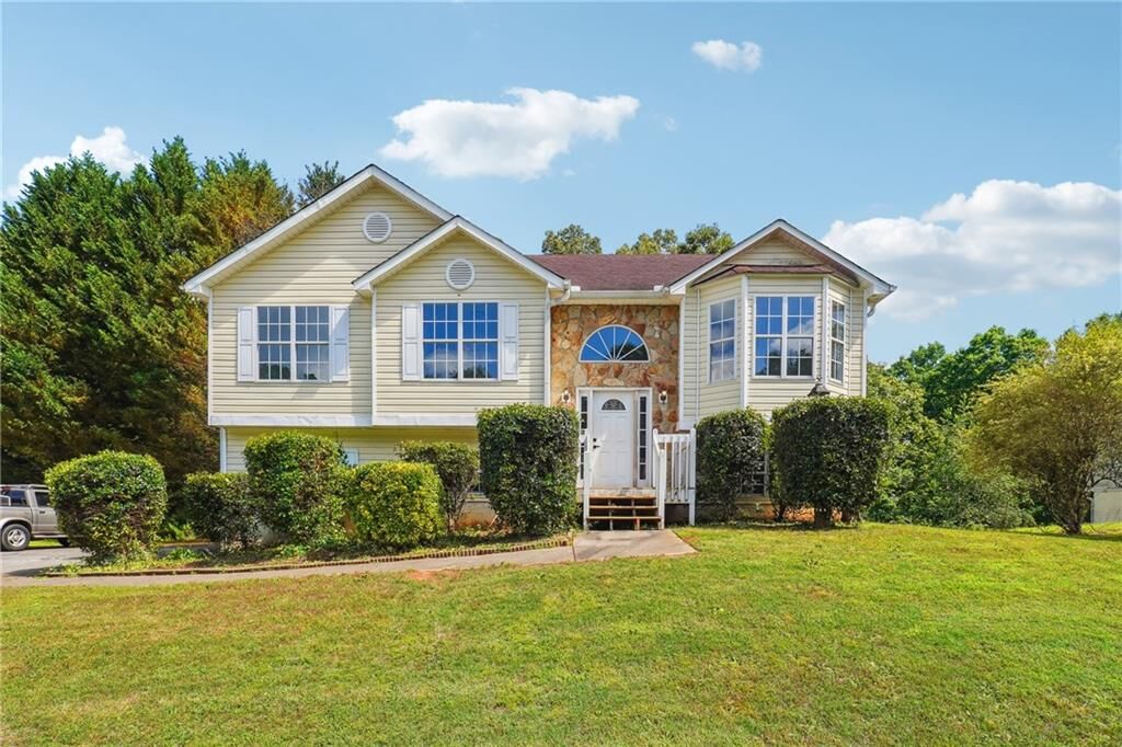 Property Photo:  2280 Telluride Drive  GA 30135 