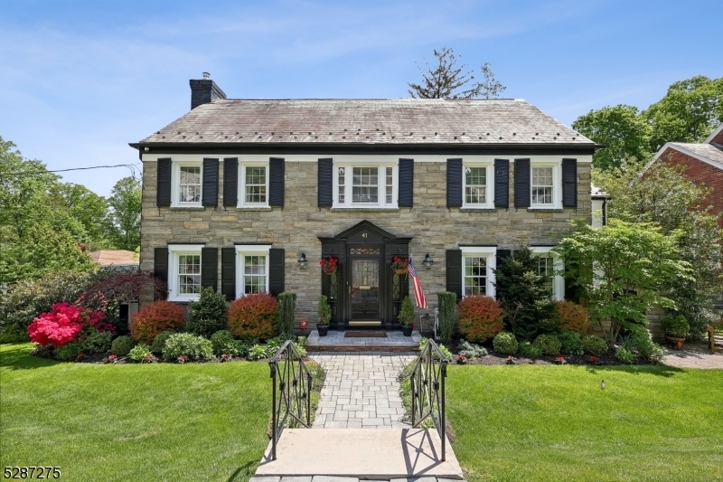 Property Photo: 41 Crestwood Dr NJ 07040