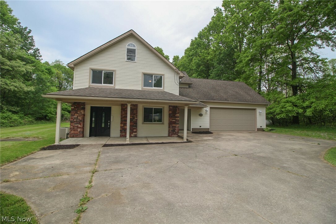 Property Photo:  3810 Farm Avenue  OH 44436 