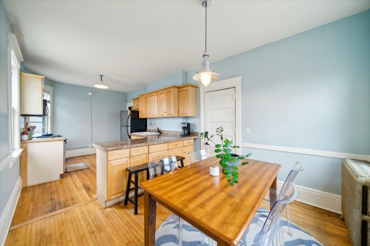 Property Photo: 630 Marshall Avenue 4 MN 55104