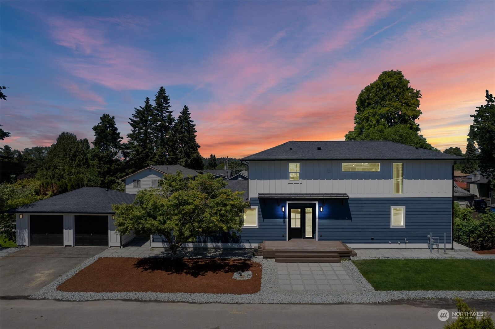 Property Photo:  5720 S Cooper Street  WA 98118 