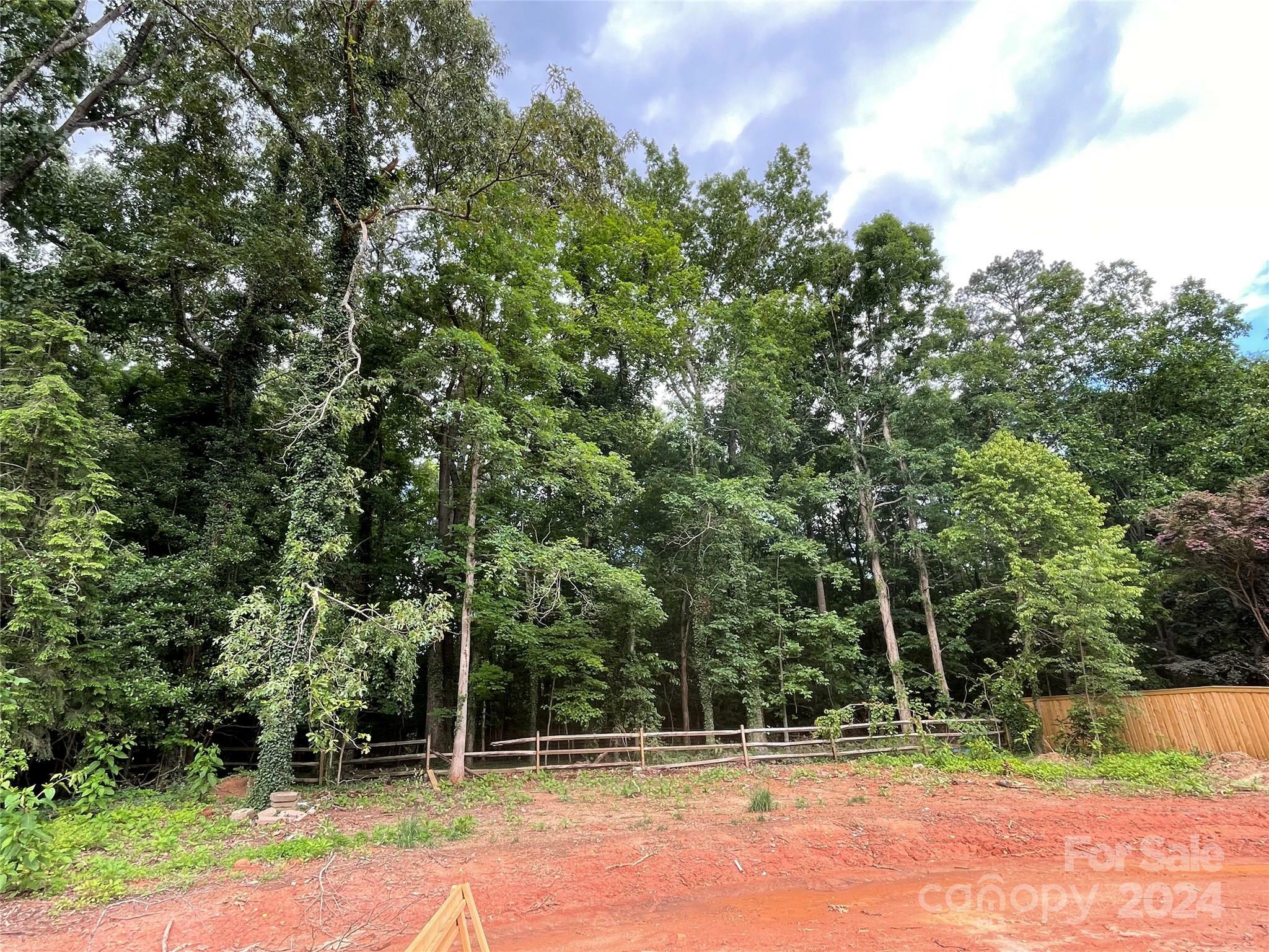 Property Photo:  335 Bubbling Well Road  NC 28105 