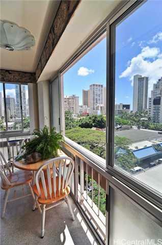 Property Photo:  431 Nahua Street 808  HI 96815 