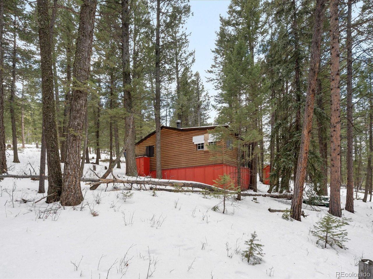 Property Photo: 5525 S Twin Spruce Dr CO 80439
