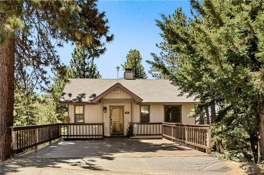 Property Photo:  30969 Summit Drive  CA 92382 