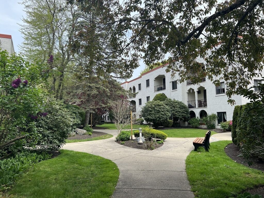 Property Photo:  320 Fellsview Terrace 326 C  MA 02180 