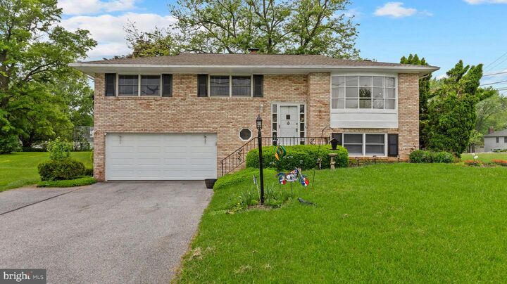2740 Stillmeadow Lane  York PA 17404 photo