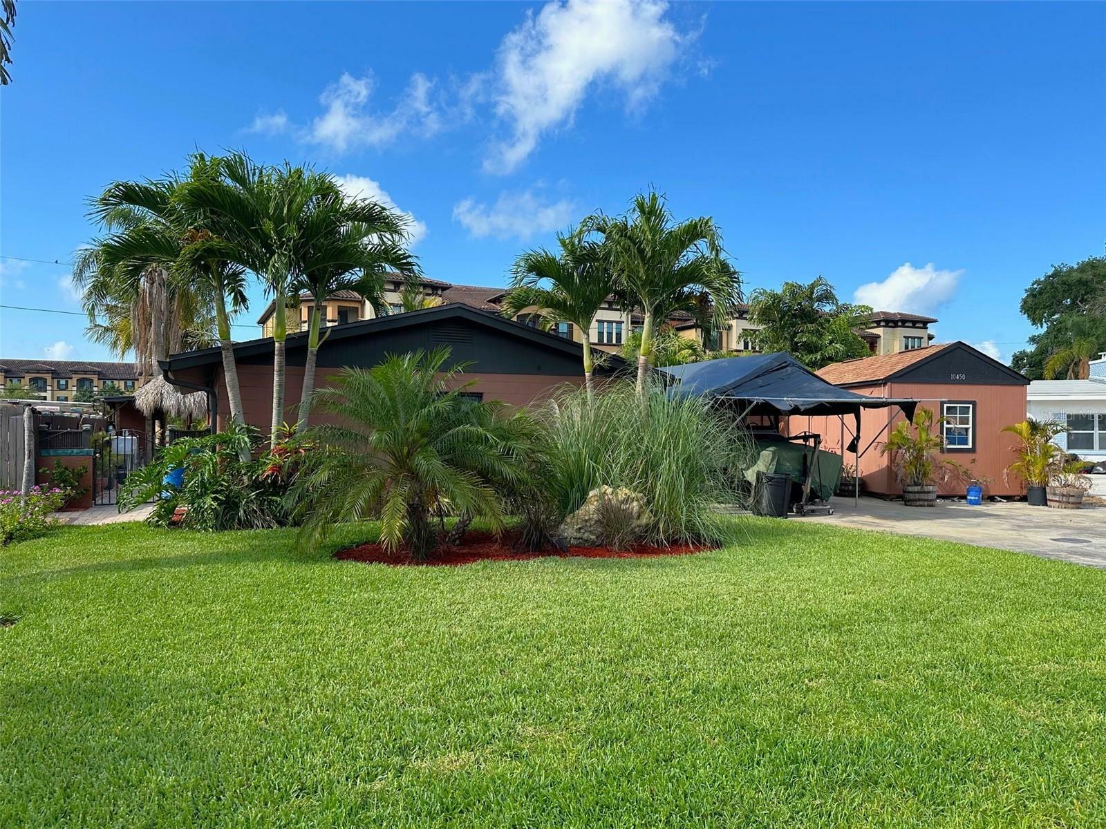 Property Photo:  10450 50th Avenue Circle N  FL 33708 