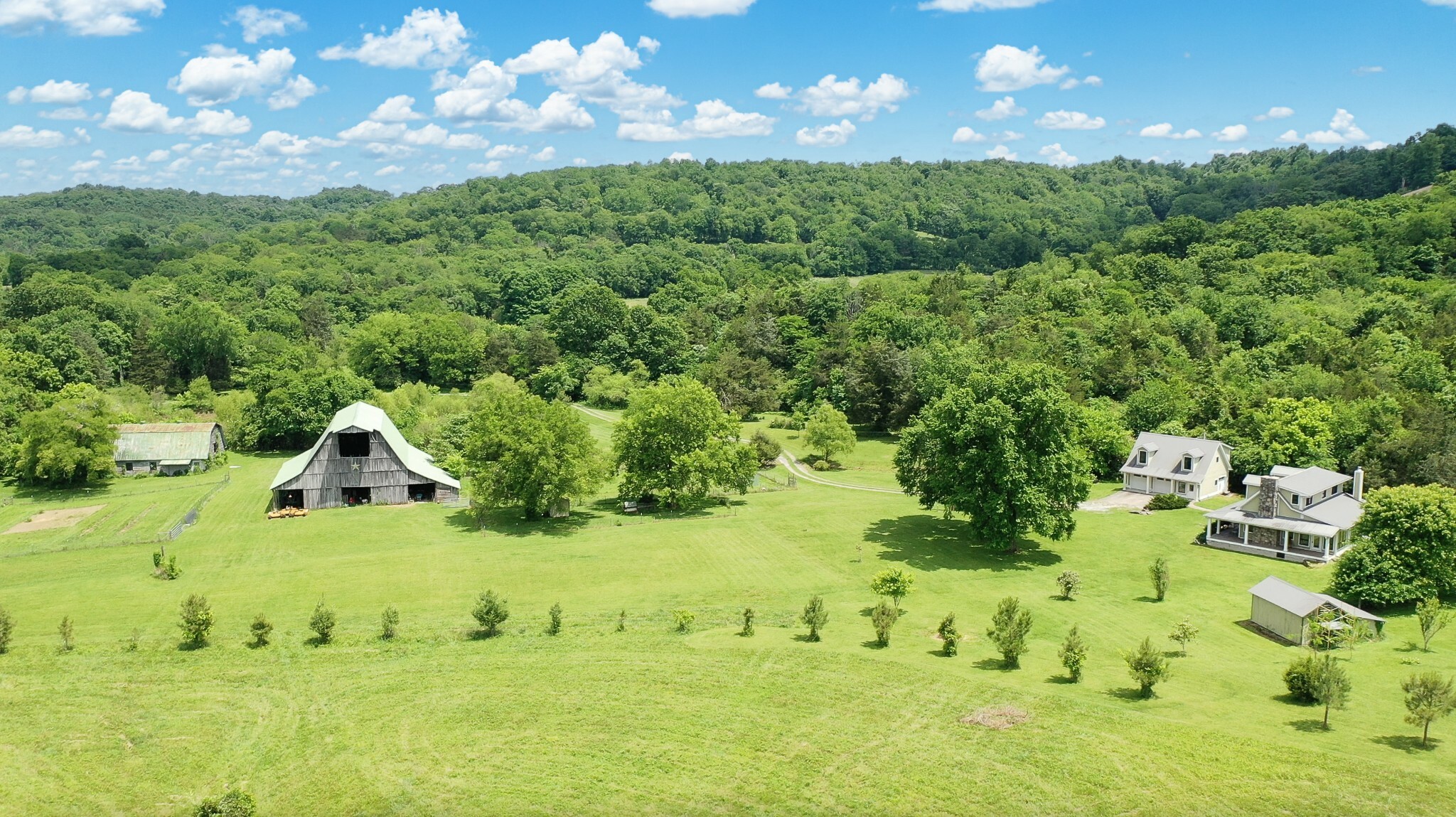 Property Photo:  576 Bottle Hollow Rd  TN 37160 