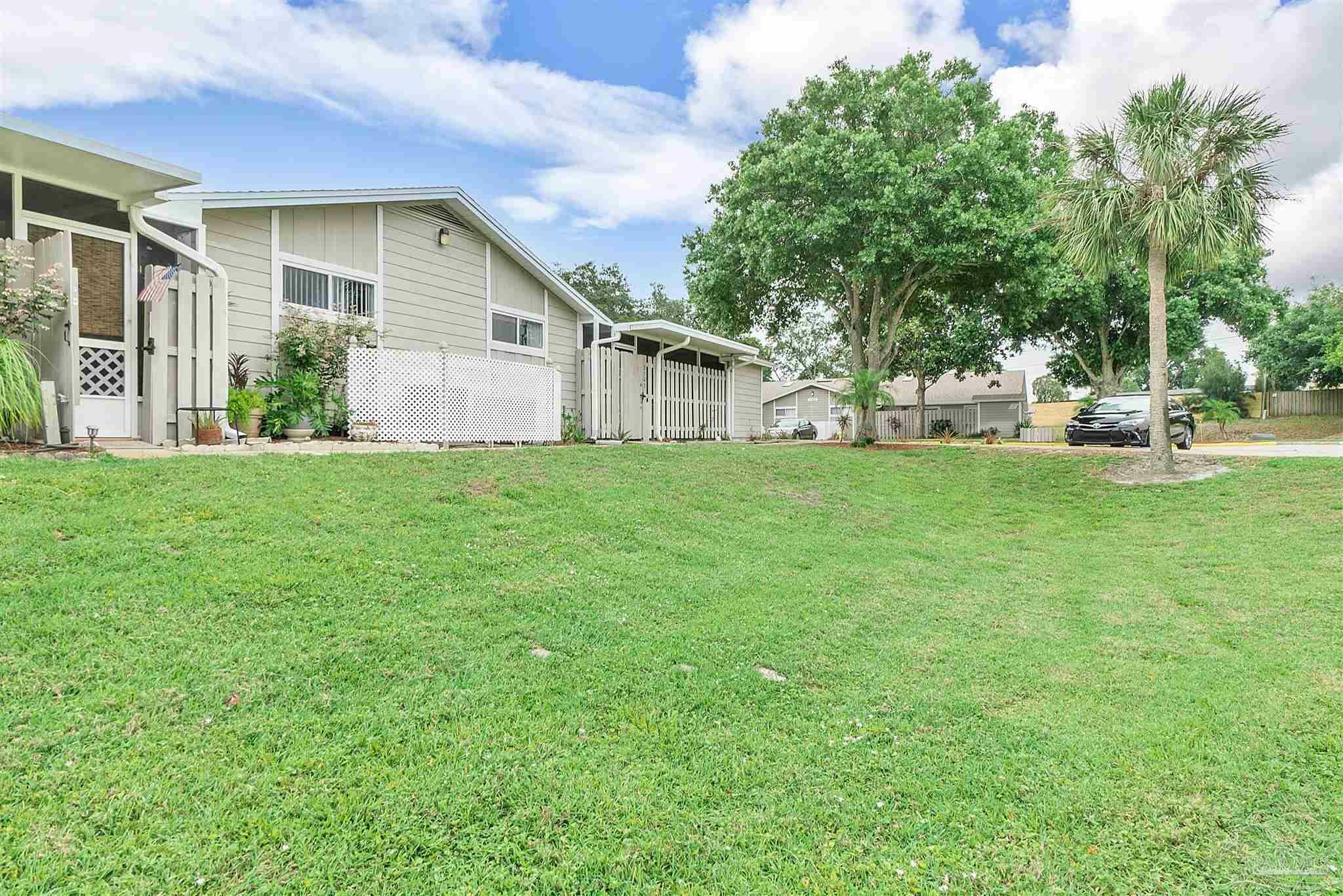 Property Photo: 1924 Quail Ridge Ct 2503 FL 32926
