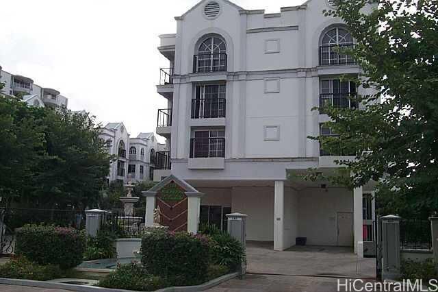 Property Photo:  1433 Kewalo Street 211  HI 96822 