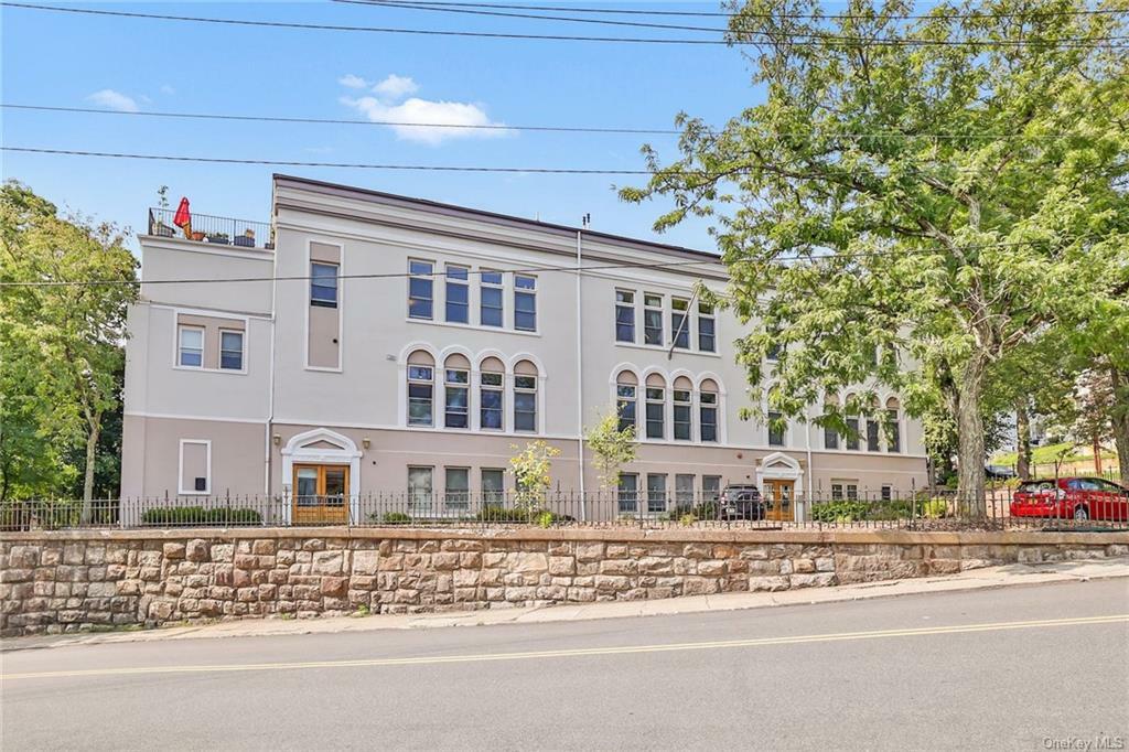 Property Photo: 88 Broadway Ph1 NY 10562