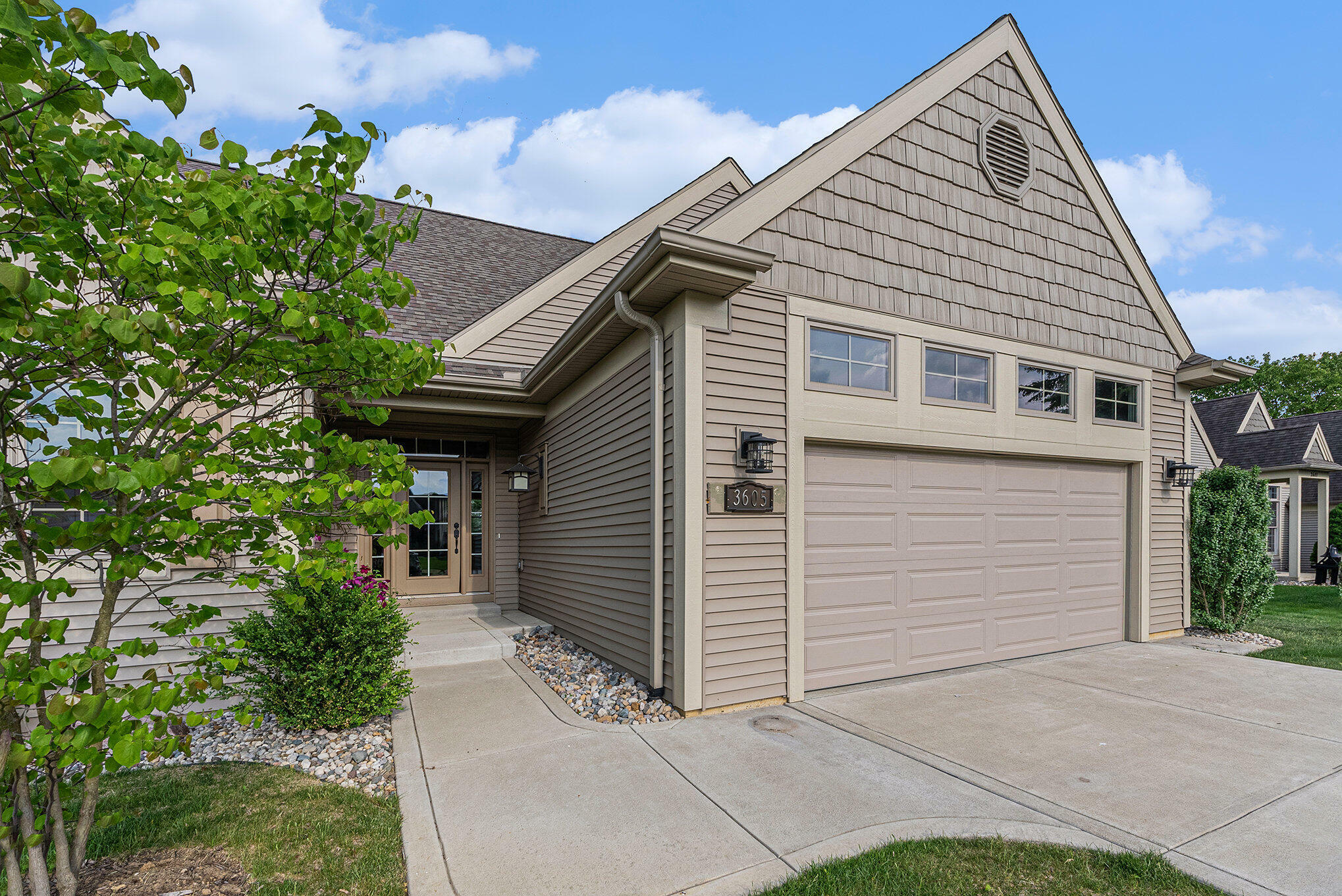 Property Photo:  3605 Deerfield Court  MI 49240 