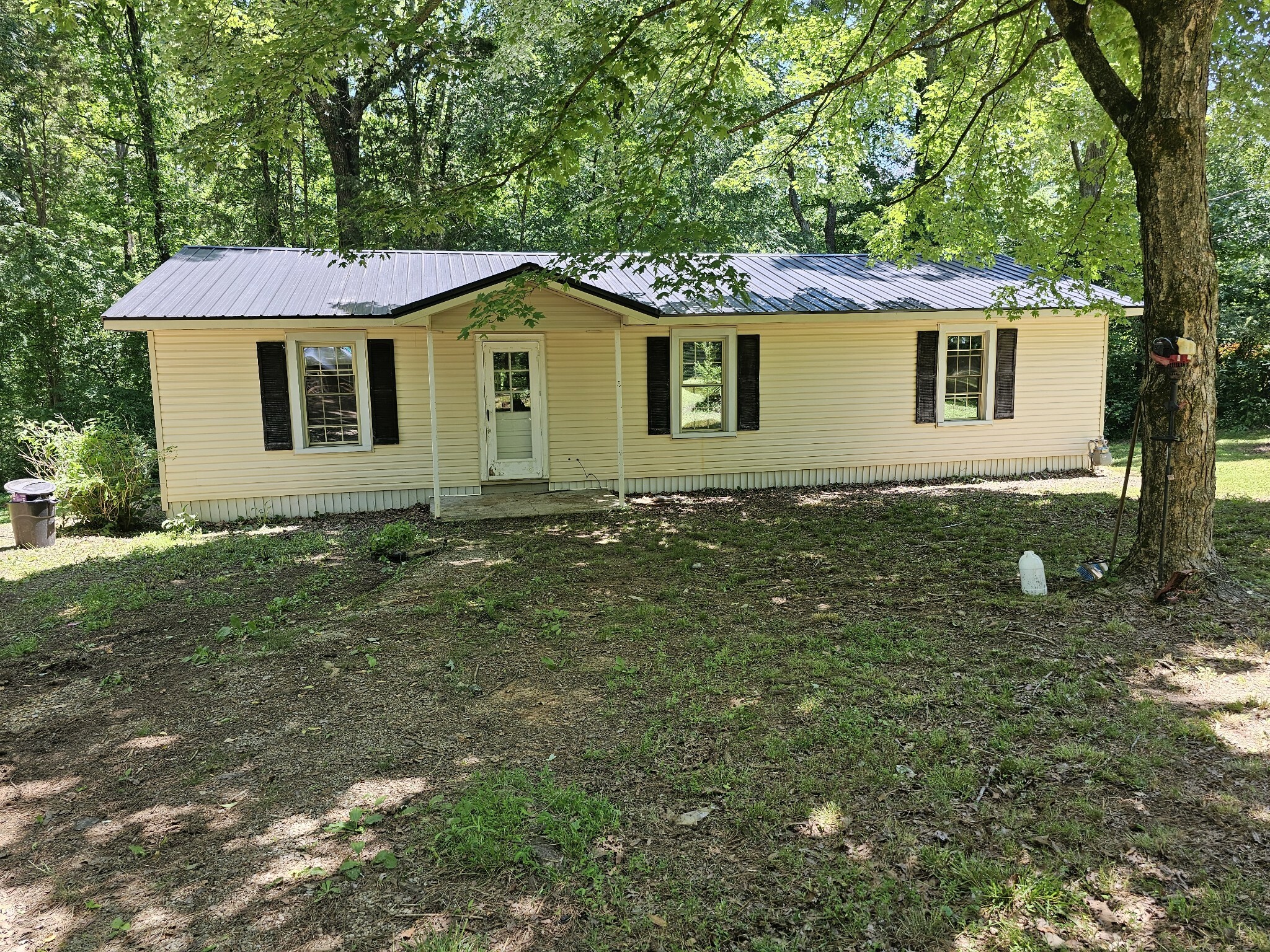 Property Photo:  10 Fowler Dr  TN 38481 