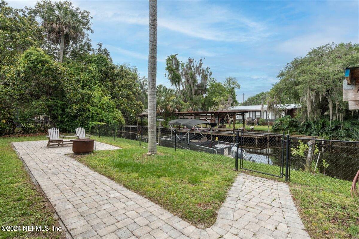 Property Photo:  113 Peggy Lane  FL 32112 