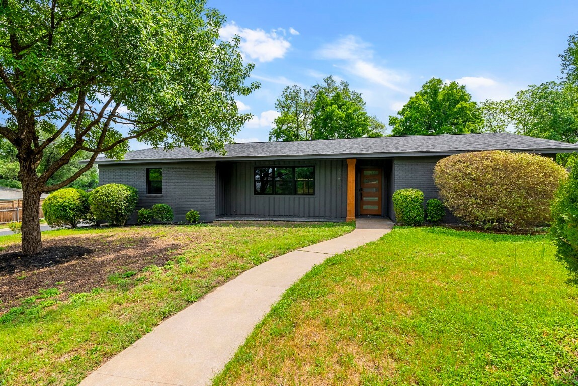 11911 North Oaks Drive  Austin TX 78753 photo