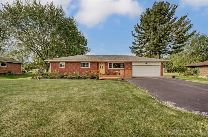 393 N Turner Drive  Lebanon OH 45036 photo