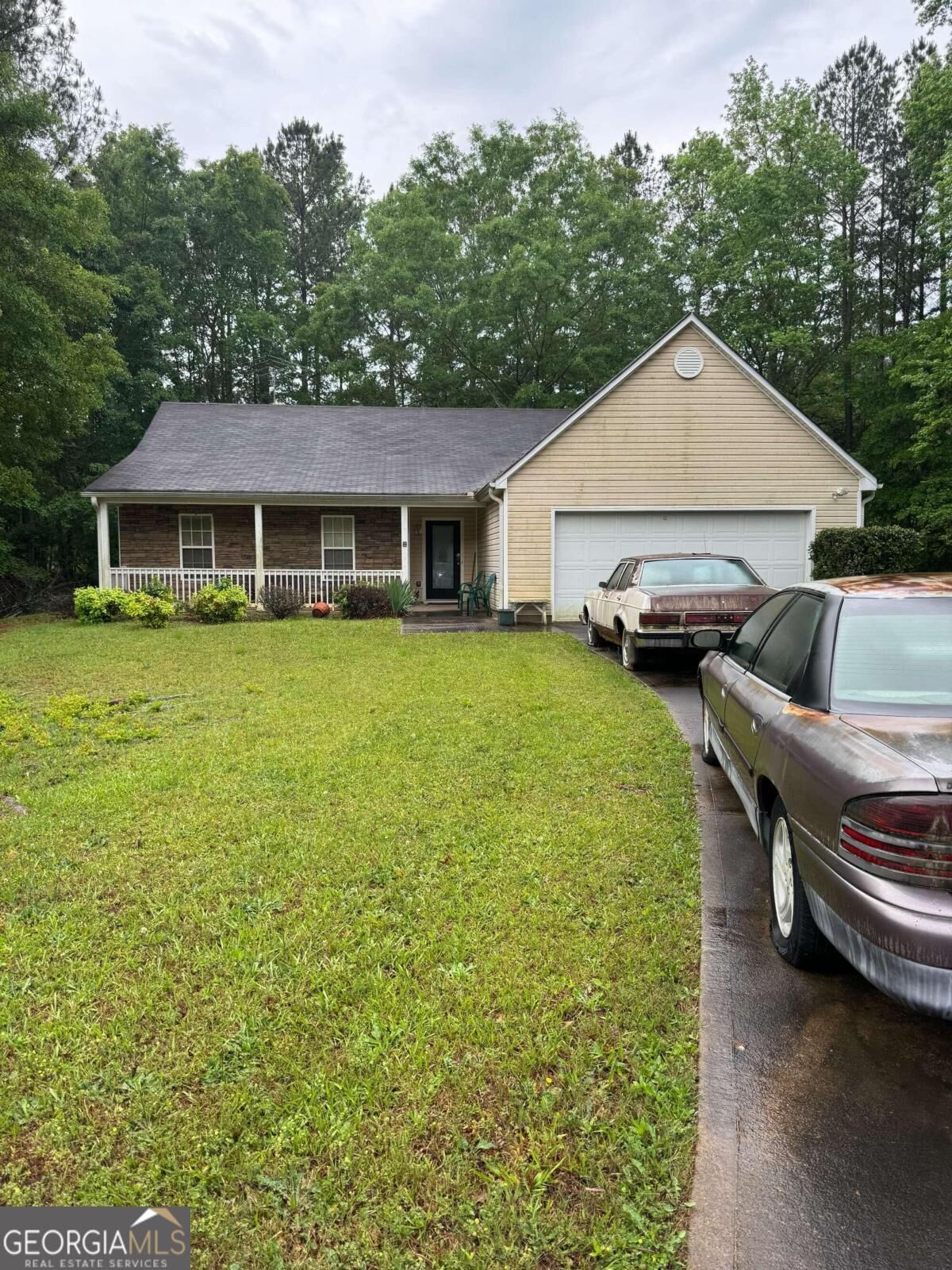 Property Photo:  406 Winston Manor Drive  GA 30680 