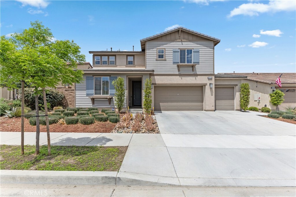 Property Photo: 31045 Lusitano Circle CA 92584