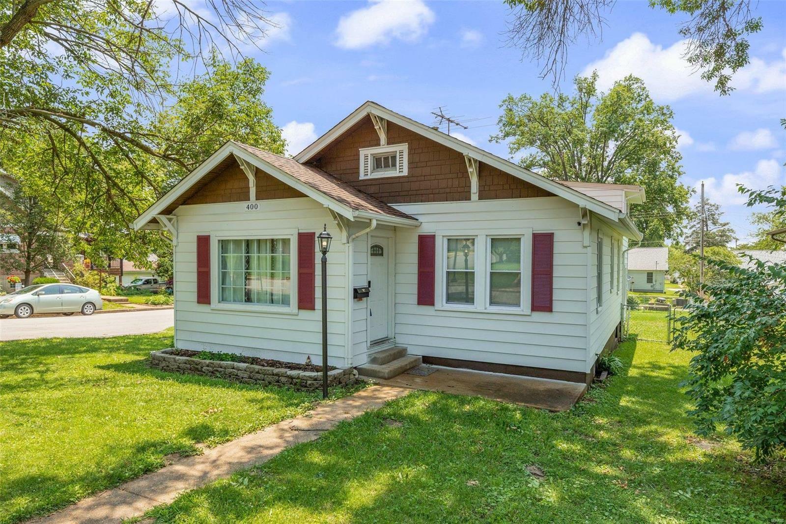 Property Photo:  400 8th Street  MO 63019 