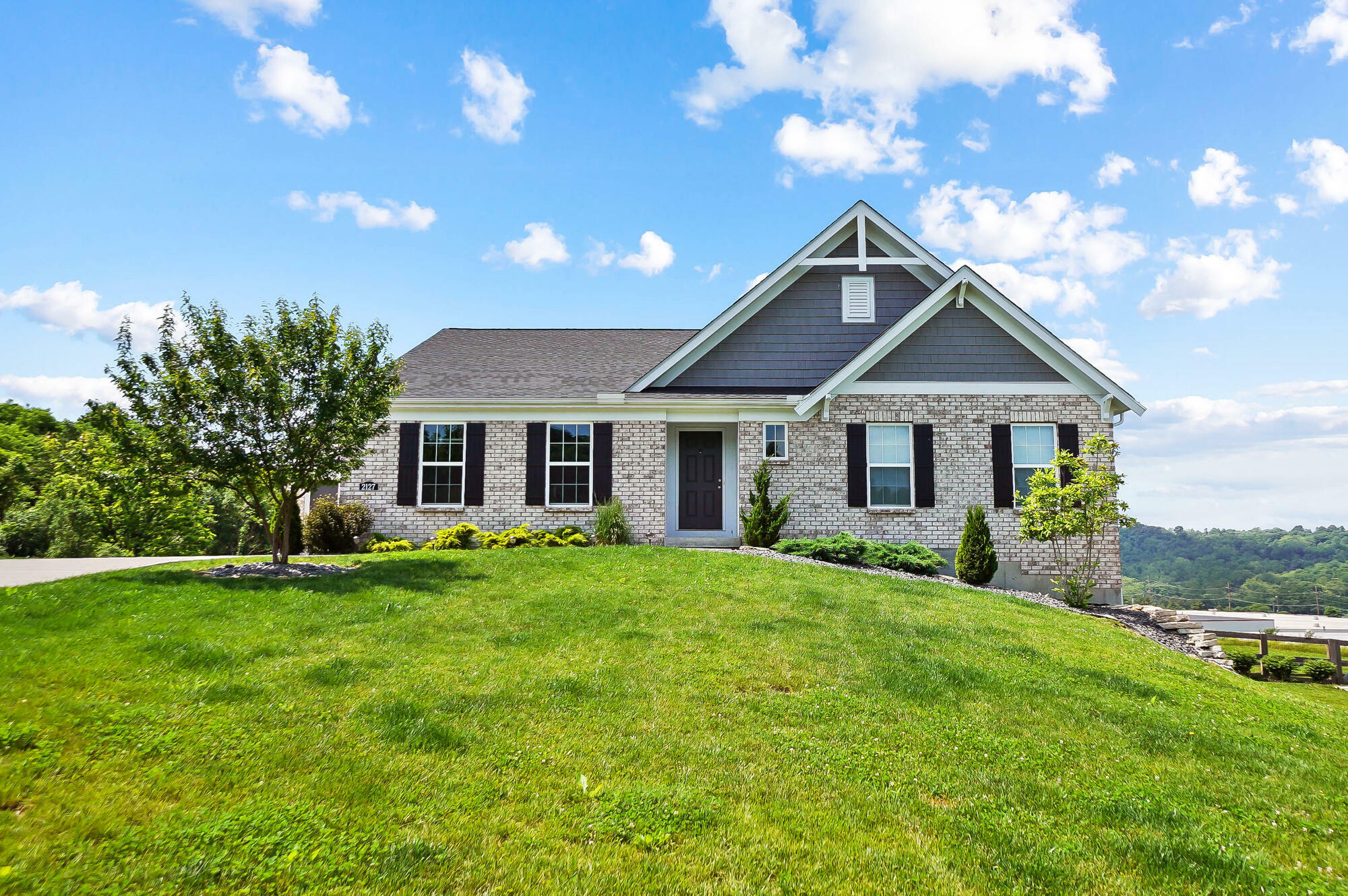 Property Photo:  2127 Tuscanyview Drive  KY 41017 