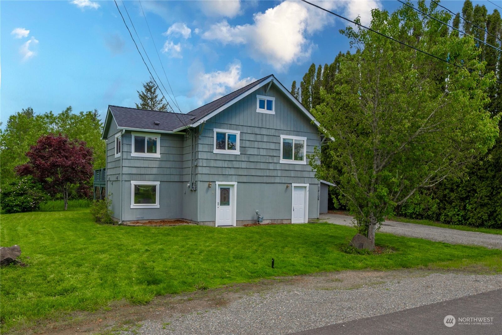 Property Photo:  38106 SE 85th Street  WA 98065 