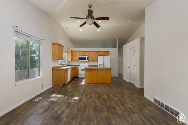 Property Photo:  5516 W Stone Bluff Way S  UT 84118 